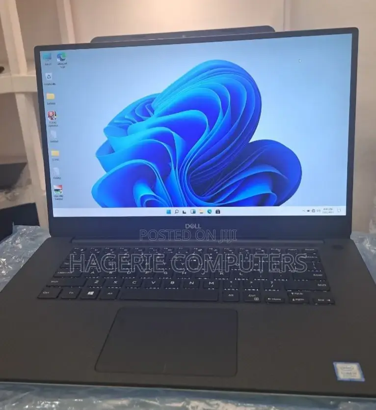 New Laptop Dell XPS 12 9250 16GB Intel Core I7 SSD 512GB