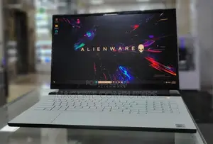 New Laptop Alienware M17x R2 32GB Intel Core I7 SSD 1.5T