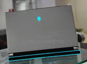 New Laptop Alienware M17x R2 32GB Intel Core I7 SSD 1.5T