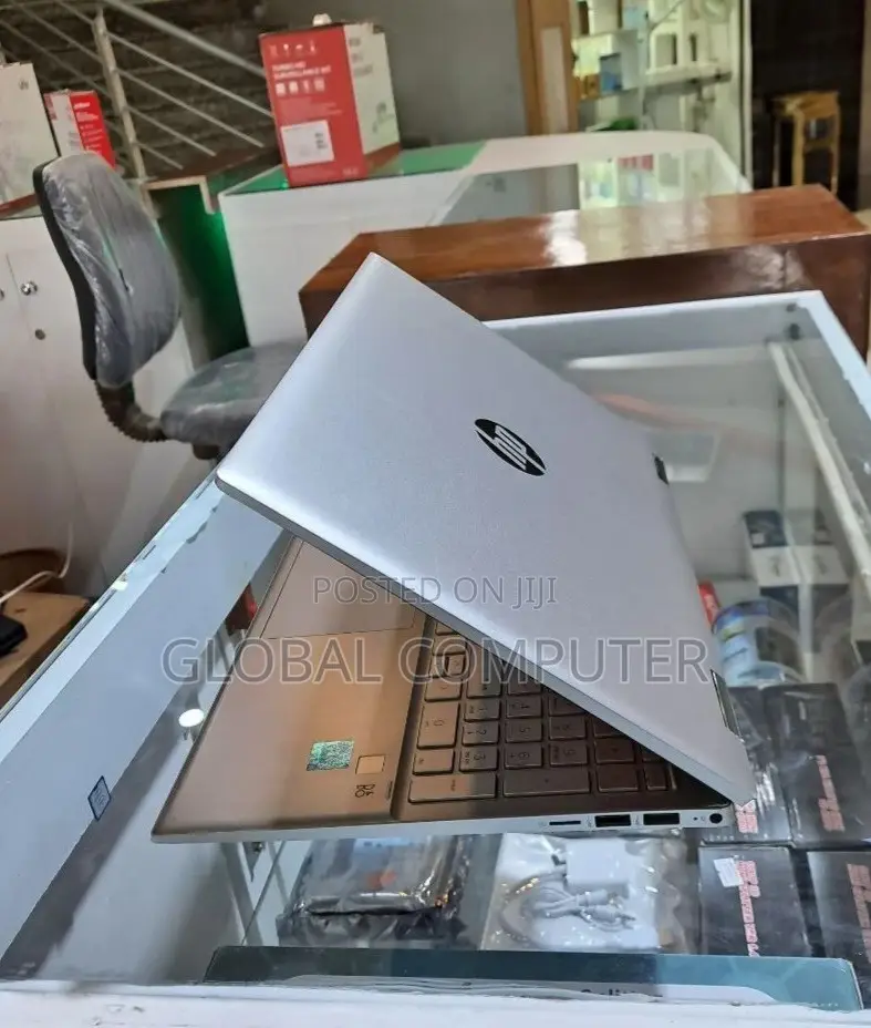 New Laptop HP Pavilion 15 8GB Intel Core I3 SSD 512GB