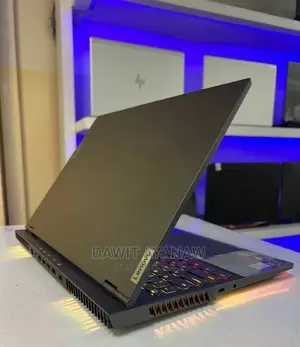 New Laptop Lenovo Legion 7 32GB AMD Ryzen 7 SSD 1T