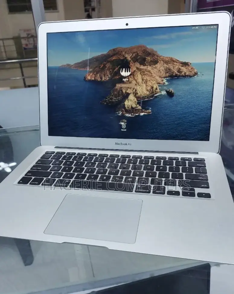 New Laptop Apple MacBook Air 8GB Intel Core I7 SSD 256GB