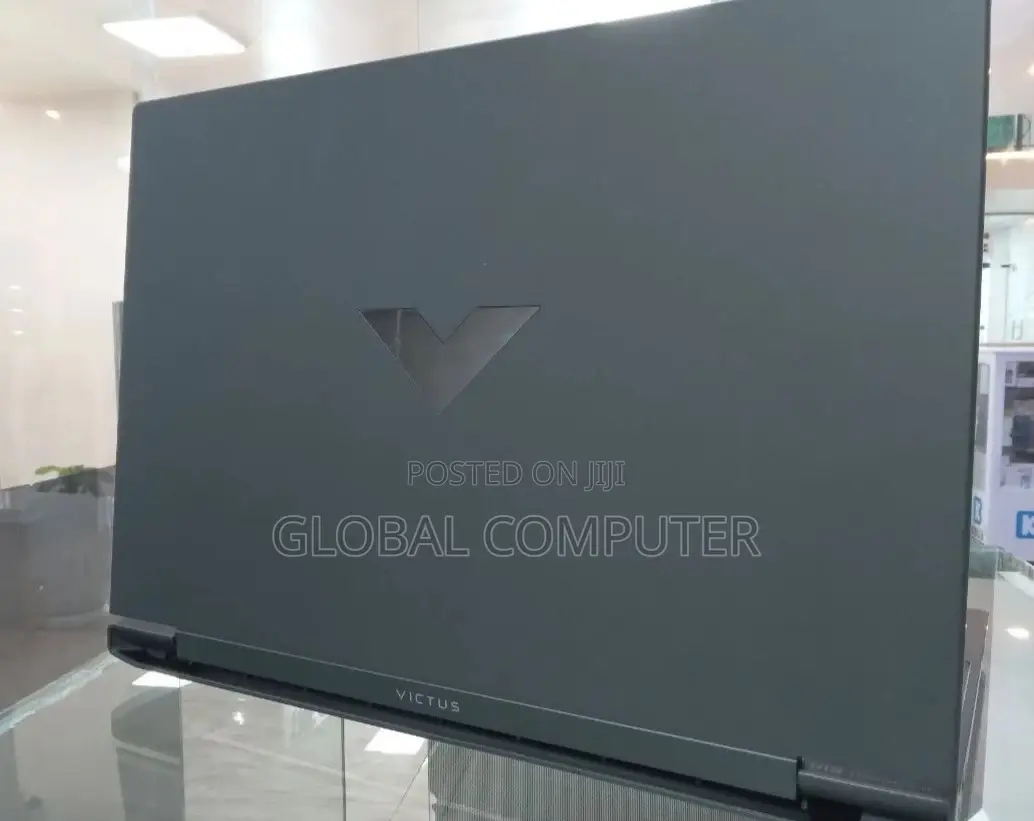 New Laptop HP Victus 16 16GB Intel Core I7 SSD 512GB