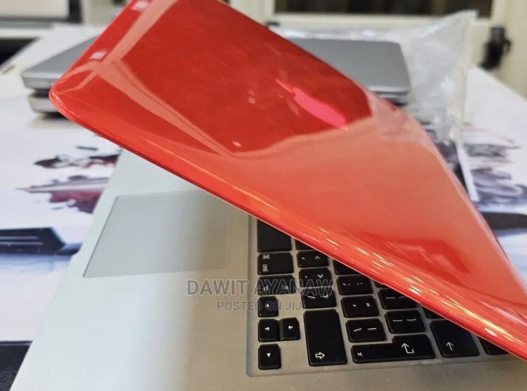 New Laptop Apple MacBook Air 2015 8GB Intel Core I7 SSD 512GB