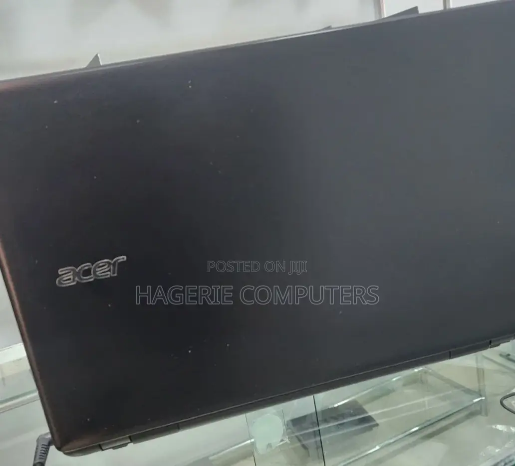 New Laptop Acer Aspire E5 16GB AMD A10 HDD 1T