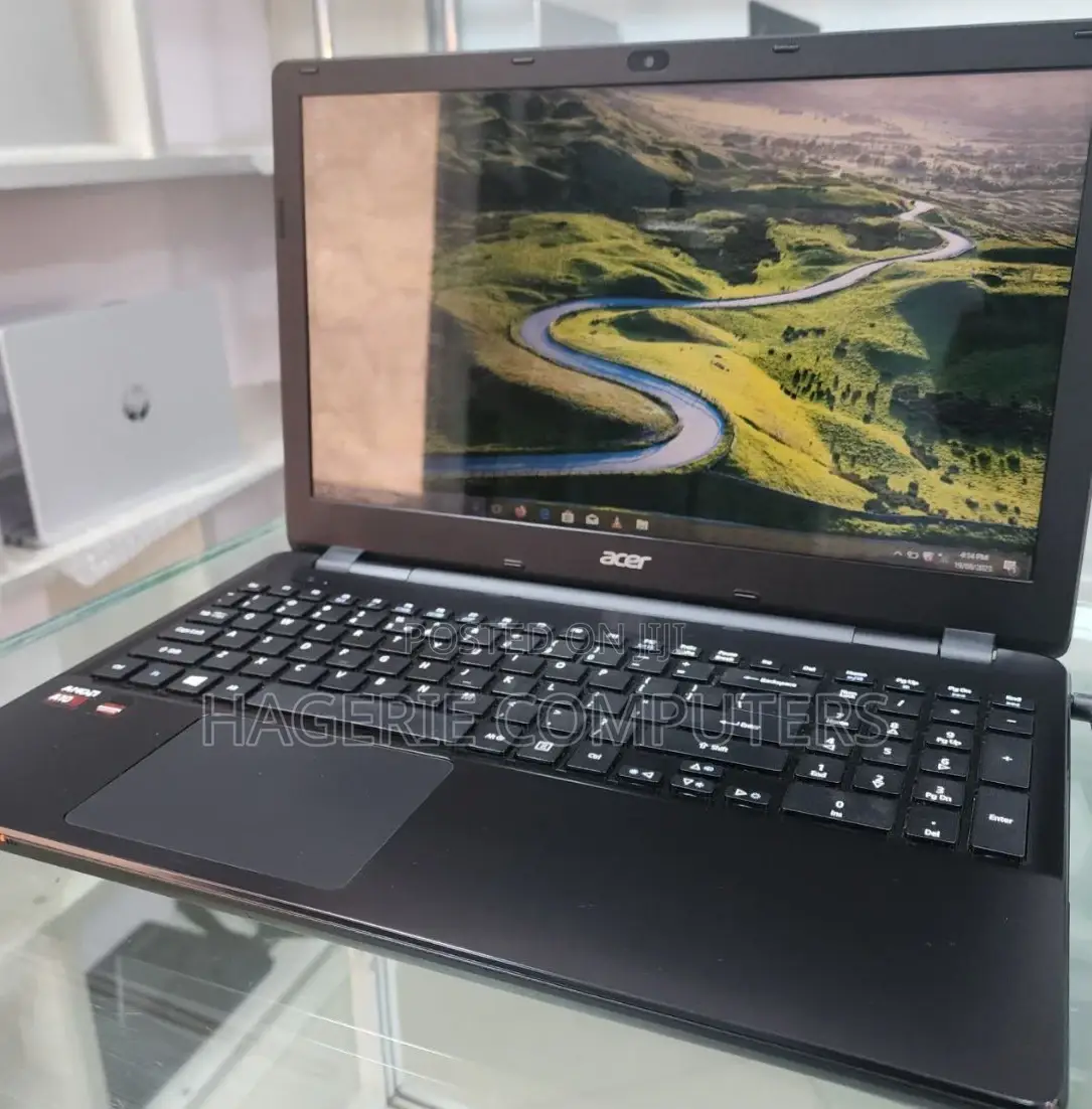 New Laptop Acer Aspire E5 16GB AMD A10 HDD 1T