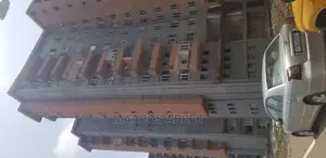 40/60 Shops for Sale