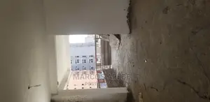 40/60 Shops for Sale