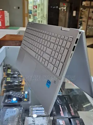 New Laptop HP Pavilion X360 14 8GB Intel Core I3 SSD 512GB