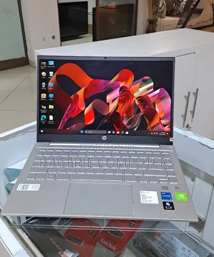 New Laptop HP Pavilion 13 16GB Intel Core I5 SSD 512GB