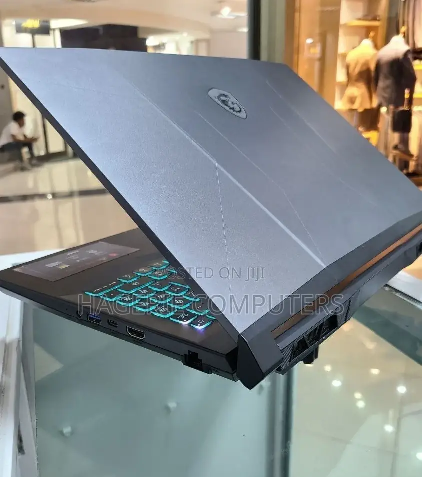 New Laptop MSI Pulse GL66 16GB Intel Core I7 SSD 1T