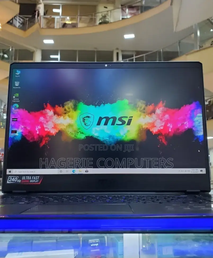 New Laptop MSI GE66 Raider 10SGS 16GB Intel Core I7 SSD 1T