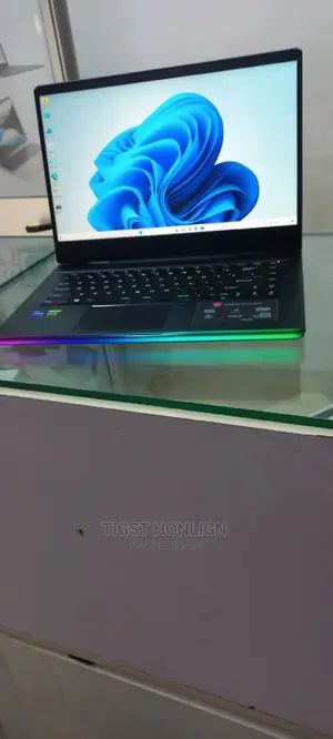 New Laptop MSI GF63 16GB Intel Core I7 SSD 1T