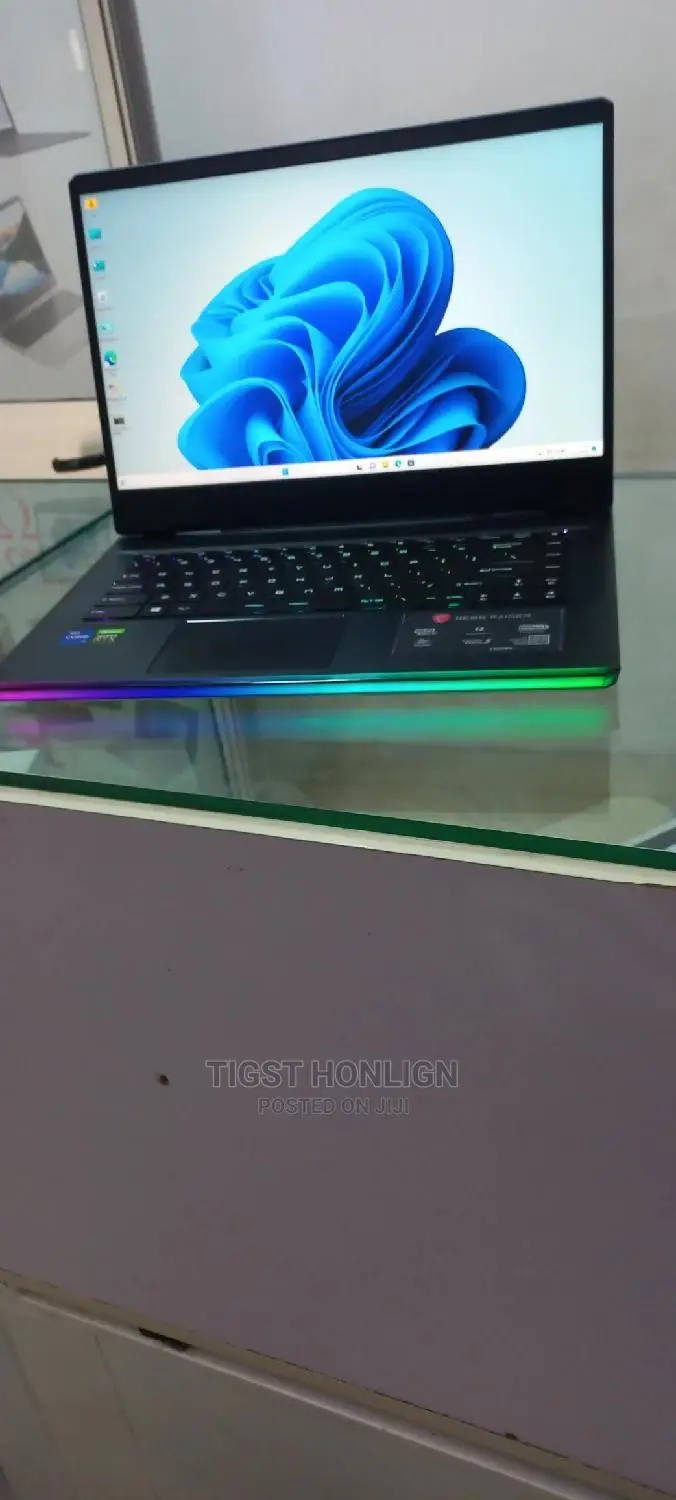 New Laptop MSI GF63 16GB Intel Core I7 SSD 1T