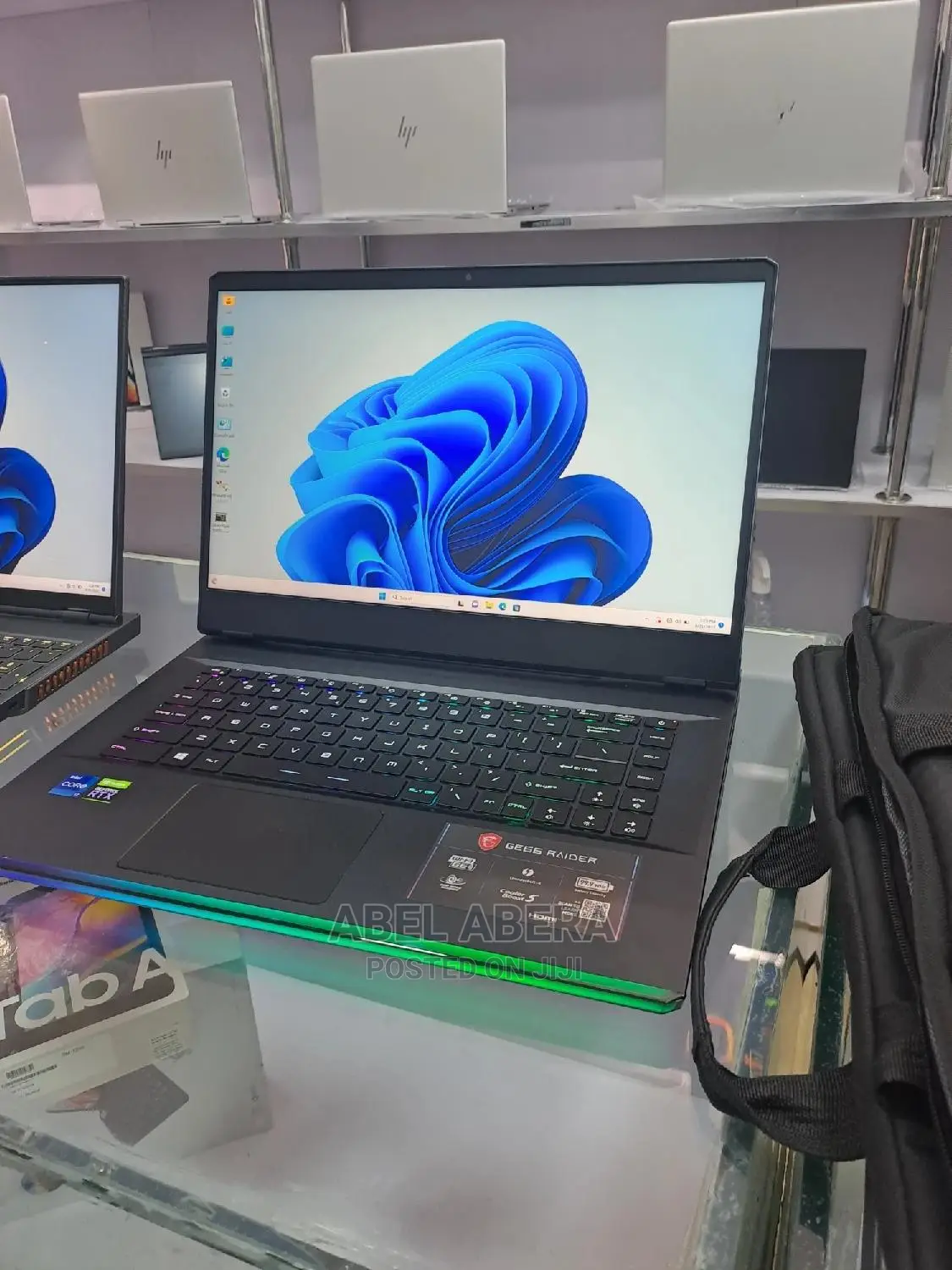 New Laptop MSI GE66 Raider 16GB Intel Core I7 SSD 1T