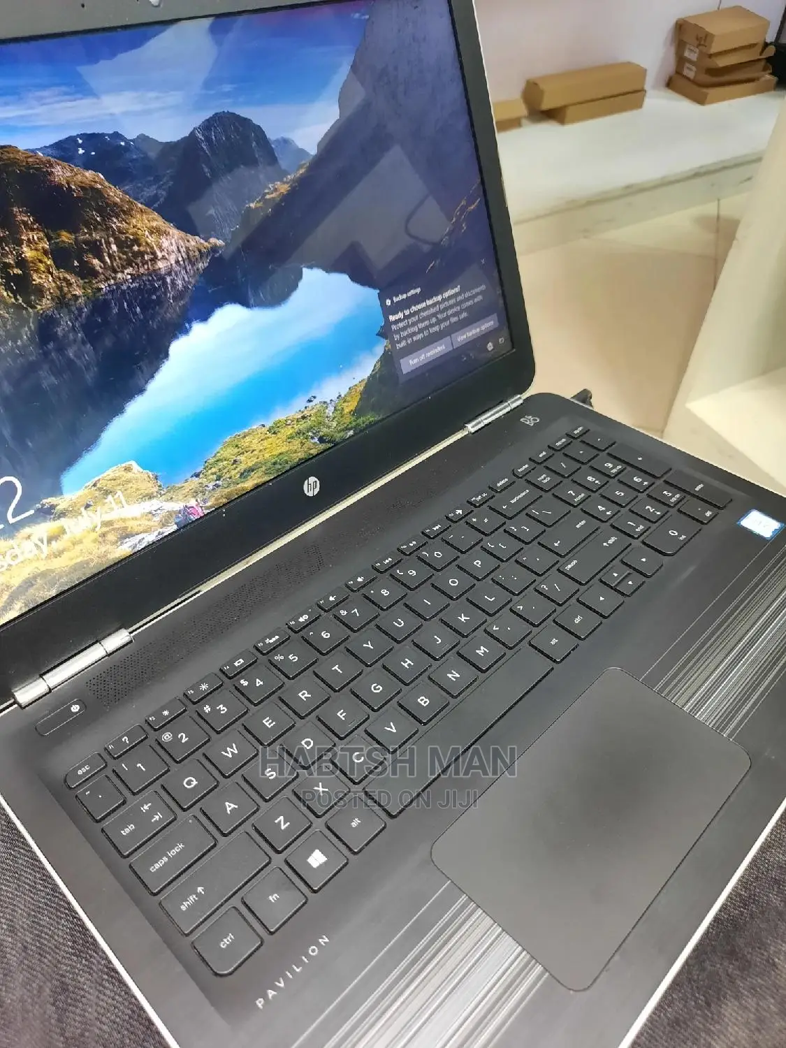 New Laptop HP Pavilion 15 8GB Intel Core i5 HDD 1T