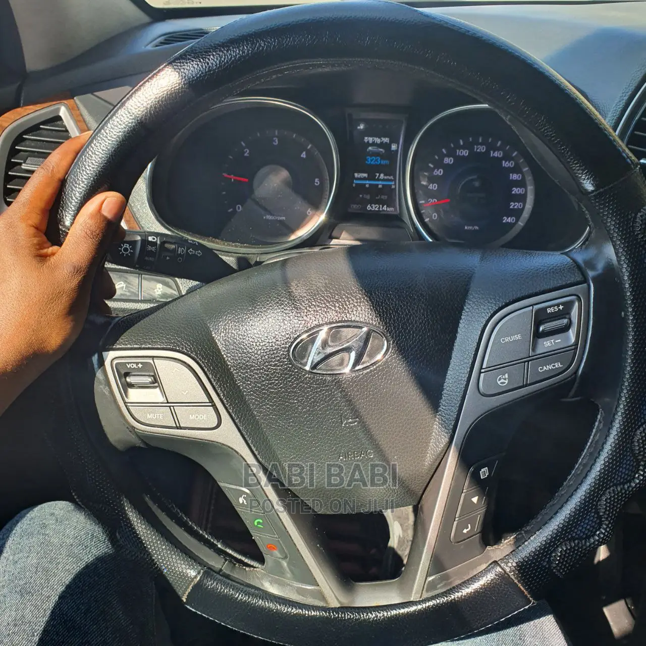 Hyundai Santa Fe 2014 Gray