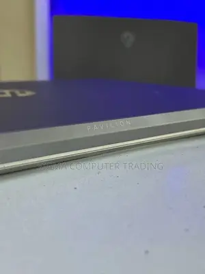 New Laptop HP Pavilion 15 8GB Intel Core I5 SSD 256GB