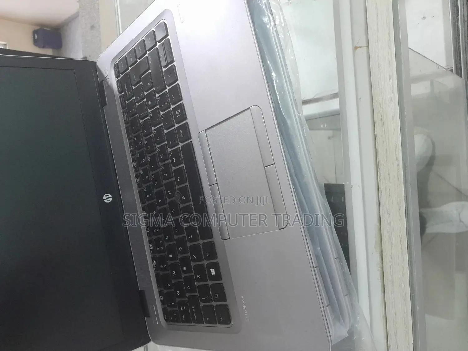 New Laptop HP EliteBook 840 8GB Intel Core I7 HDD 1T