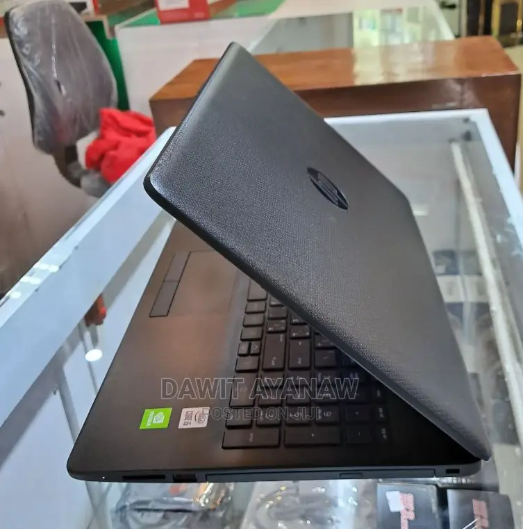 New Laptop HP Stream Notebook 8GB Intel Core I5 HDD 1T