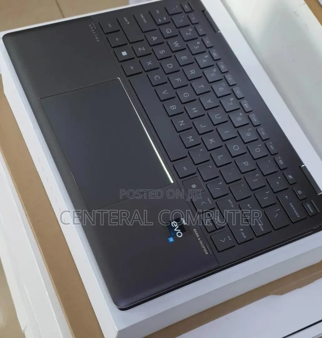 New Laptop HP Spectre Xt Pro 16GB Intel Core I7 SSD 1T