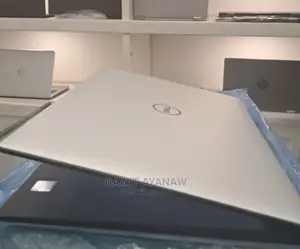 New Laptop Dell 16GB Intel Core I7 SSD 512GB