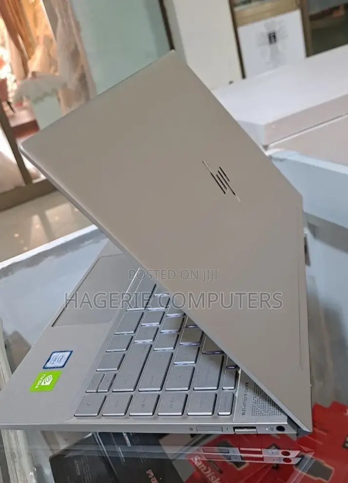 New Laptop HP Envy 15 8GB Intel Core I5 SSD 512GB