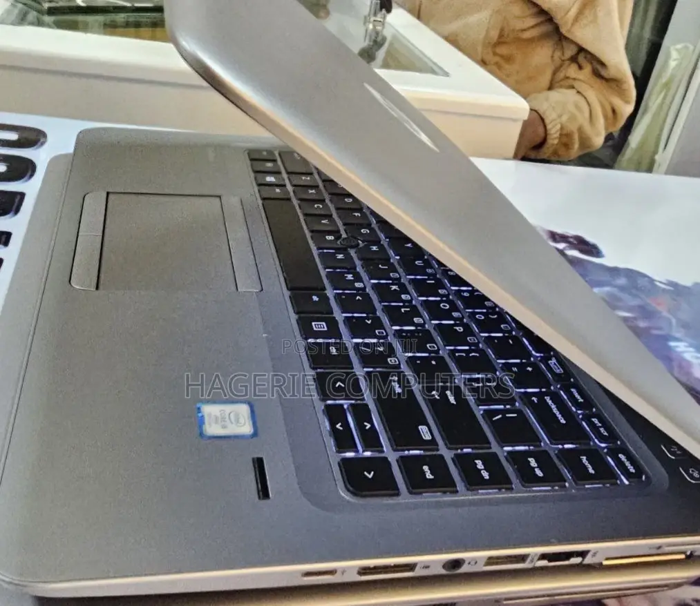 New Laptop HP EliteBook 840 G4 8GB Intel Core I5 HDD 1T