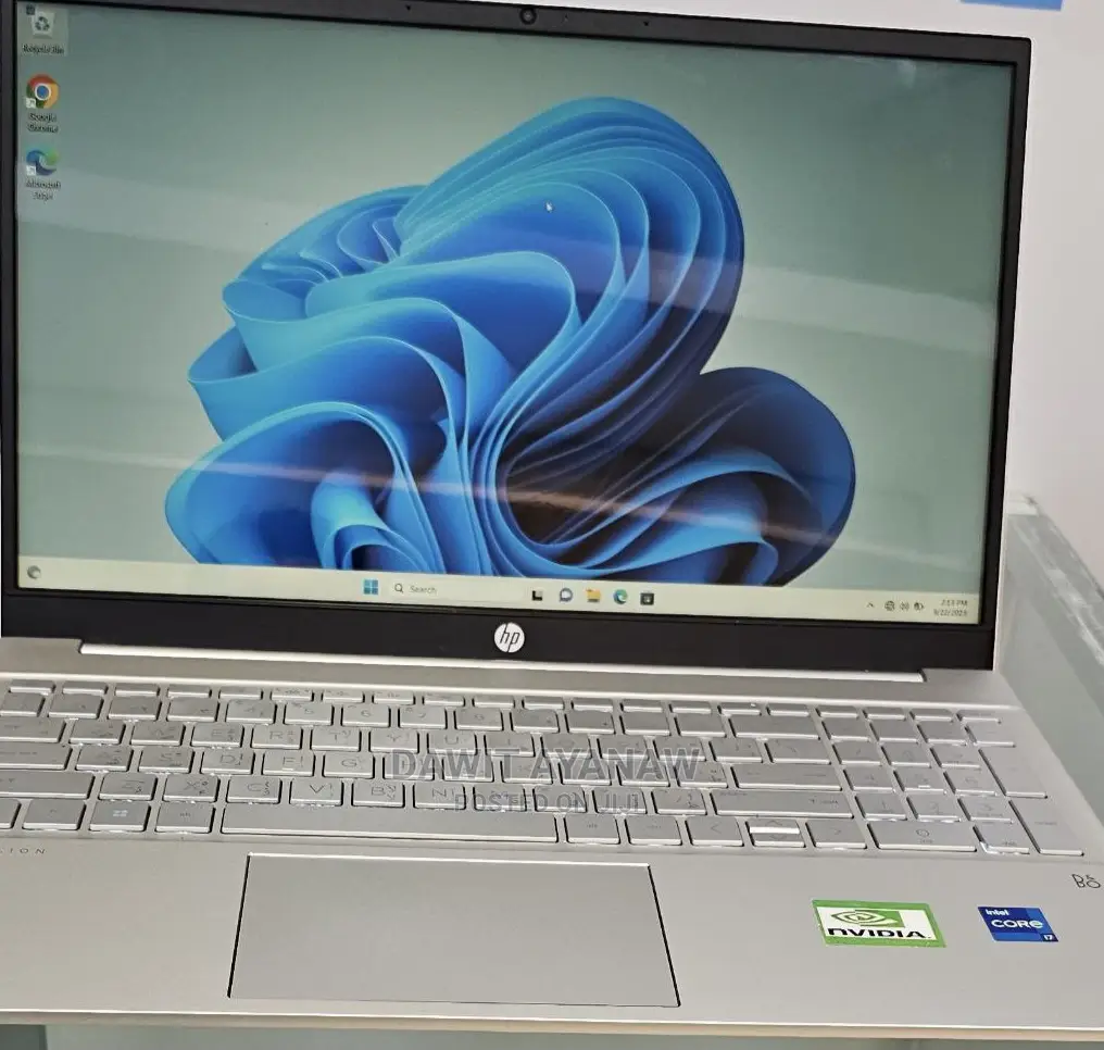 New Laptop HP Pavilion 15 16GB Intel Core I7 SSD 1T