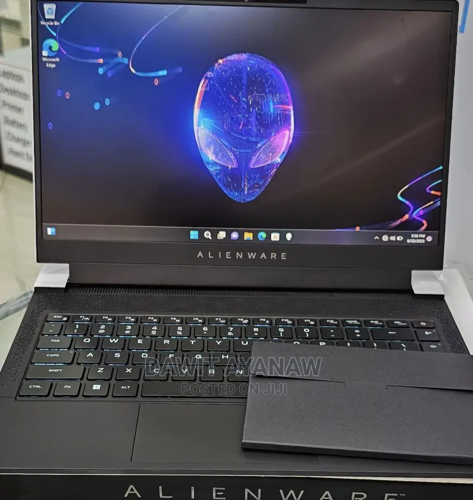 New Laptop Alienware Area-51m 16GB Intel Core I7 SSD 512GB