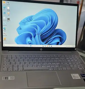 New Laptop HP 16GB Intel Core I7 SSD 512GB