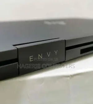 New Laptop HP Envy X360 16GB AMD Ryzen 7 SSD 512GB