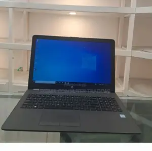 New Laptop HP Stream Notebook 8GB Intel Core I7 HDD 1T