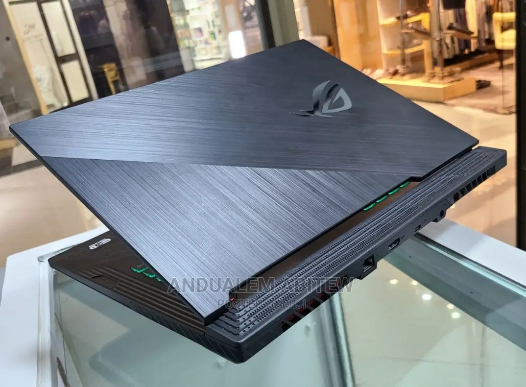 New Laptop Asus ROG Strix GL702ZC 16GB Intel Core I7 SSD 512GB