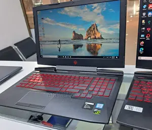 New Laptop HP Omen X 8GB Intel Core I5 SSHD (Hybrid) 1T