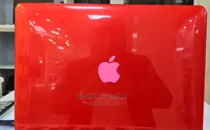 New Laptop Apple MacBook 2017 8GB Intel Core I7 SSD 512GB