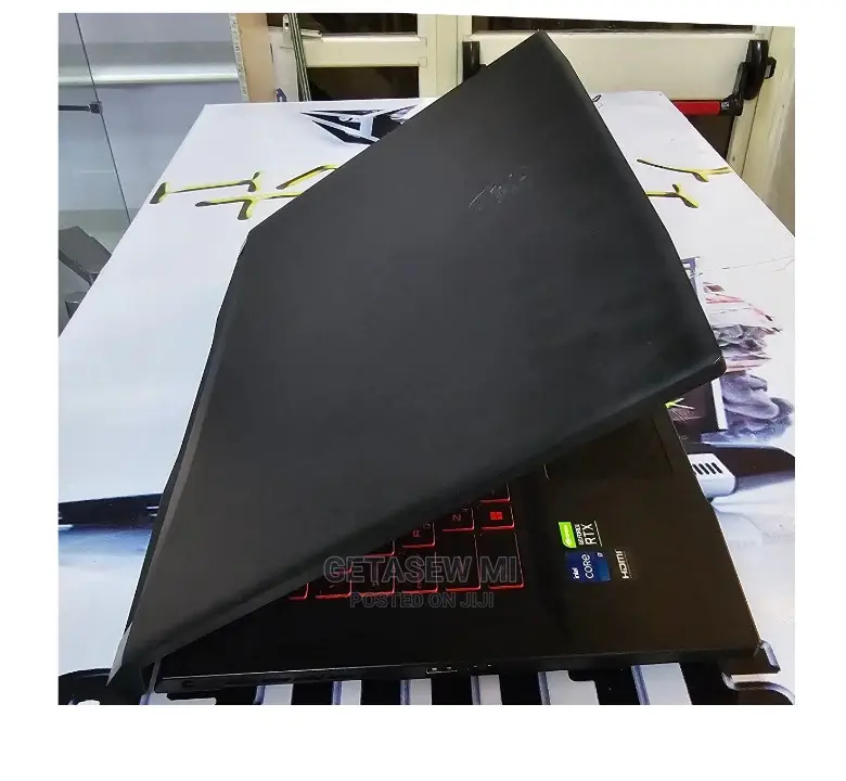 New Laptop MSI Katana GF66 16GB Intel Core I7 SSD 512GB