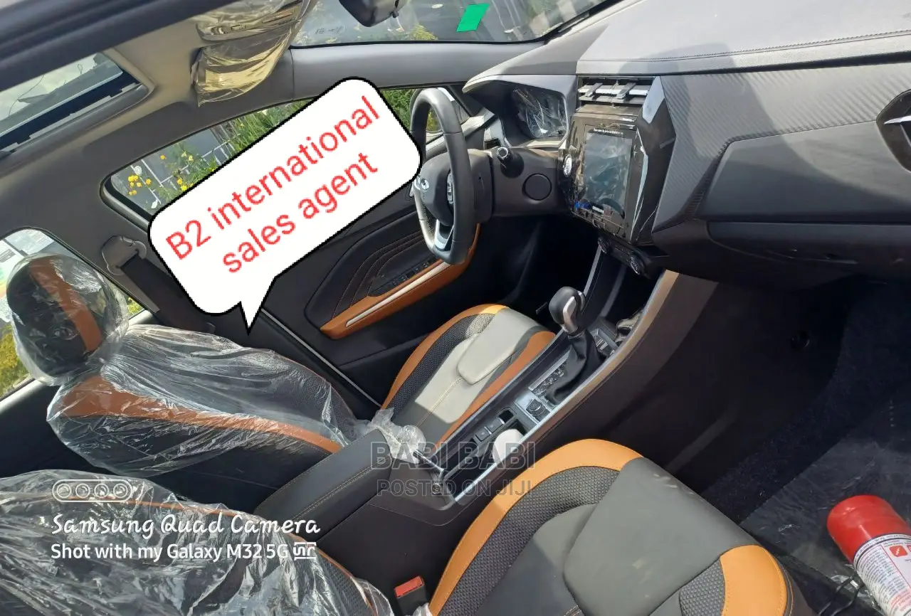 New Chery Tiggo 2 2023 Silver