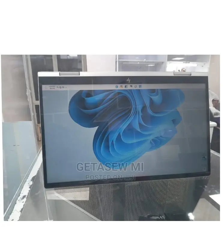 New Laptop HP Envy X360 16GB Intel Core I7 SSD 512GB