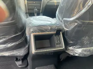 New Mitsubishi L200 2023 Gray