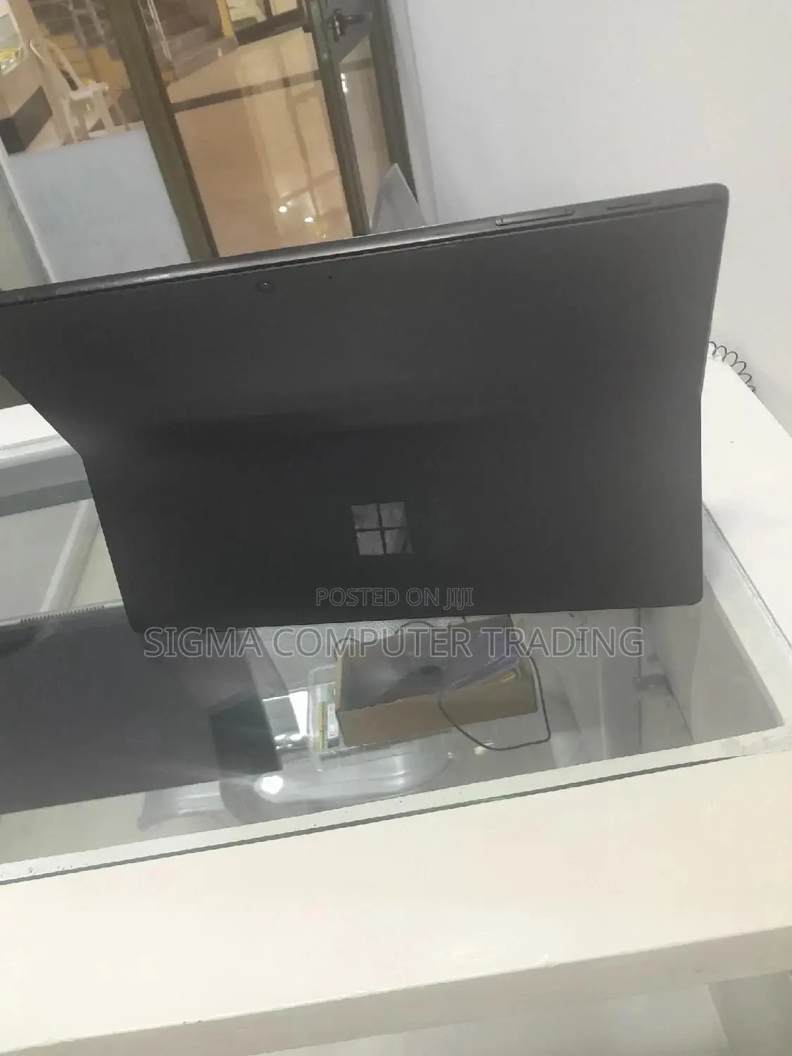 New Laptop Microsoft Surface Pro 8GB Intel Core I5 SSD 256GB