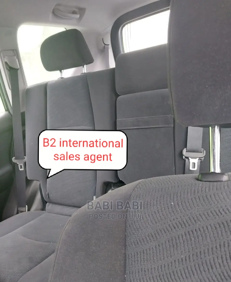 Toyota Land Cruiser Prado 2019 Silver