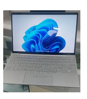 New Laptop HP Envy X360 8GB Intel Core I7 SSD 512GB