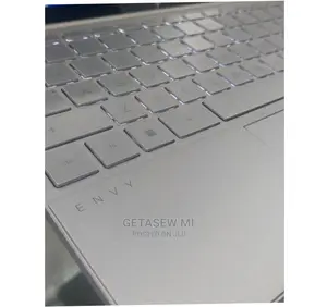 New Laptop HP Envy X360 8GB Intel Core I7 SSD 512GB
