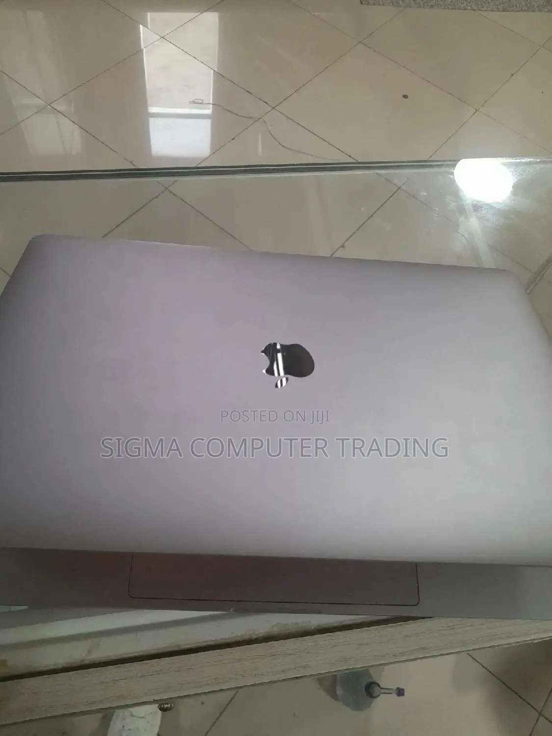 New Laptop Apple MacBook Pro 2017 16GB Intel Core I7 SSD 512GB