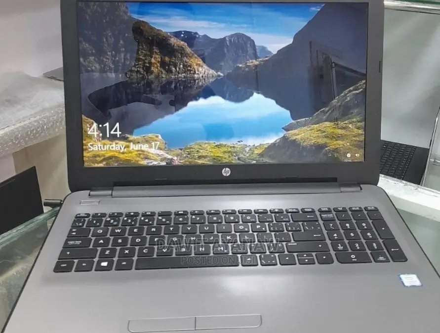 New Laptop HP 4GB Intel Core I3 HDD 500GB