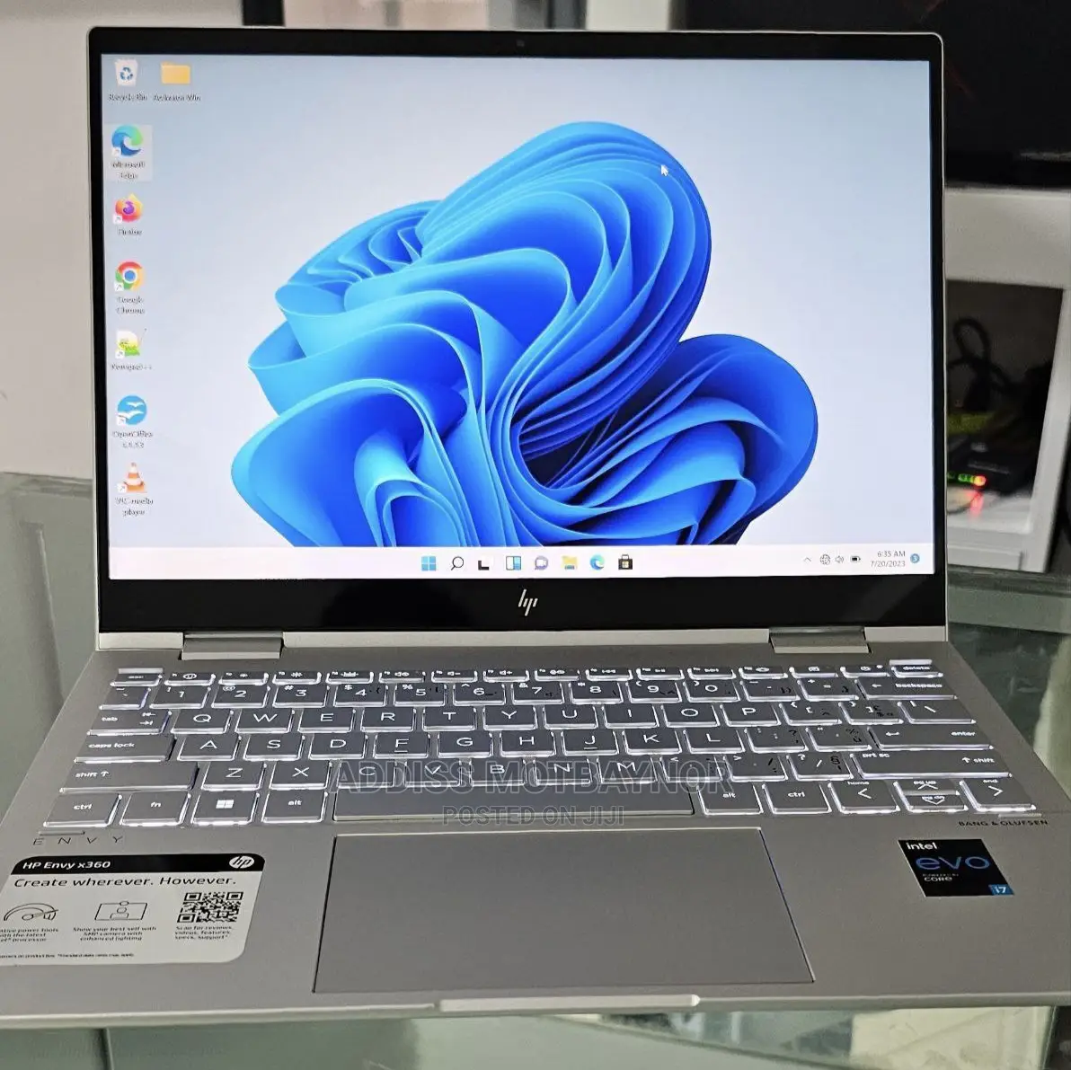 New Laptop HP Envy X360 8GB Intel Core i7 SSD 512GB
