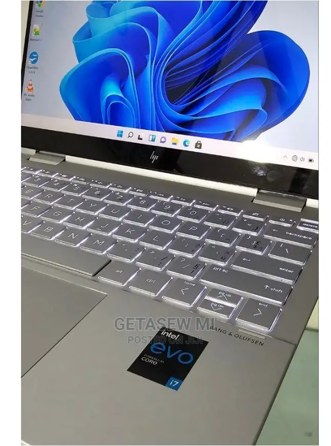 New Laptop HP Envy X360 8GB Intel Core I7 SSD 512GB