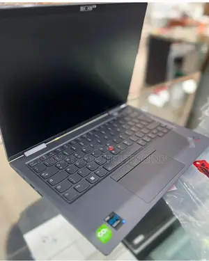 Photo - New Laptop Lenovo Thinkpad X1 Yoga 16GB Intel Core I5 SSD 512GB