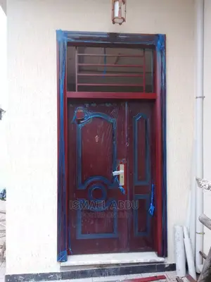 Victor Door